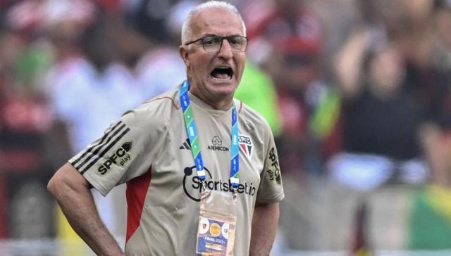 球速体育官网-“安帅替代品”从前东家离任 巴西队新帅官宣在即